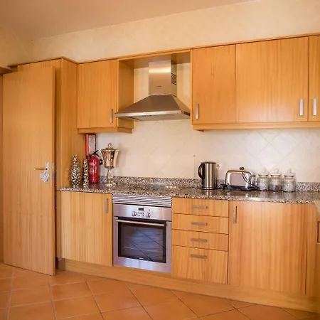 Apartment Atalaia Lagos